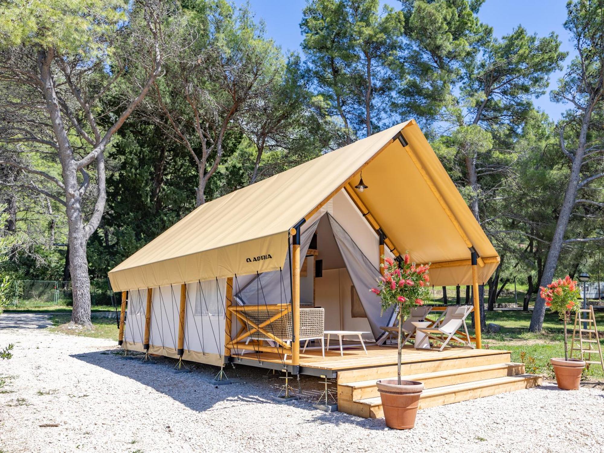 Camp Dole Zivogosce - Mobile Home And Glamping Tent Extérieur photo